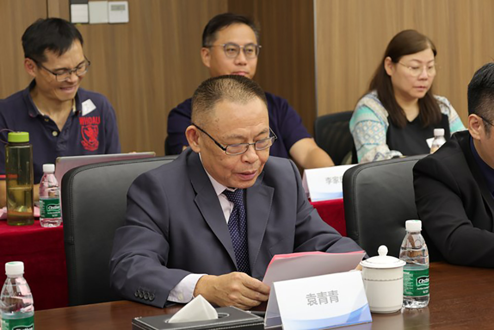 袁總.JPG 袁總.JPG